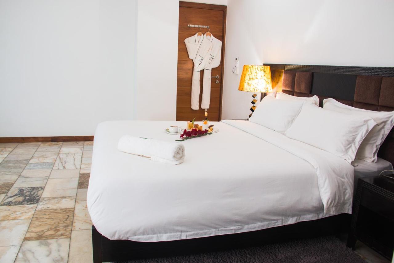 The Streamliner Hotel Apartment Toamasina Ngoại thất bức ảnh
